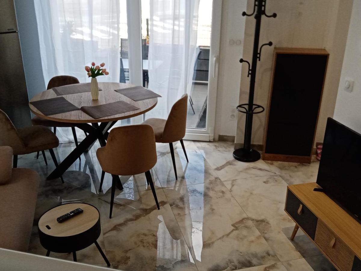 Jolie Maison, Balneo Lumino Therapie Et Terrasse Colmar Eksteriør bilde